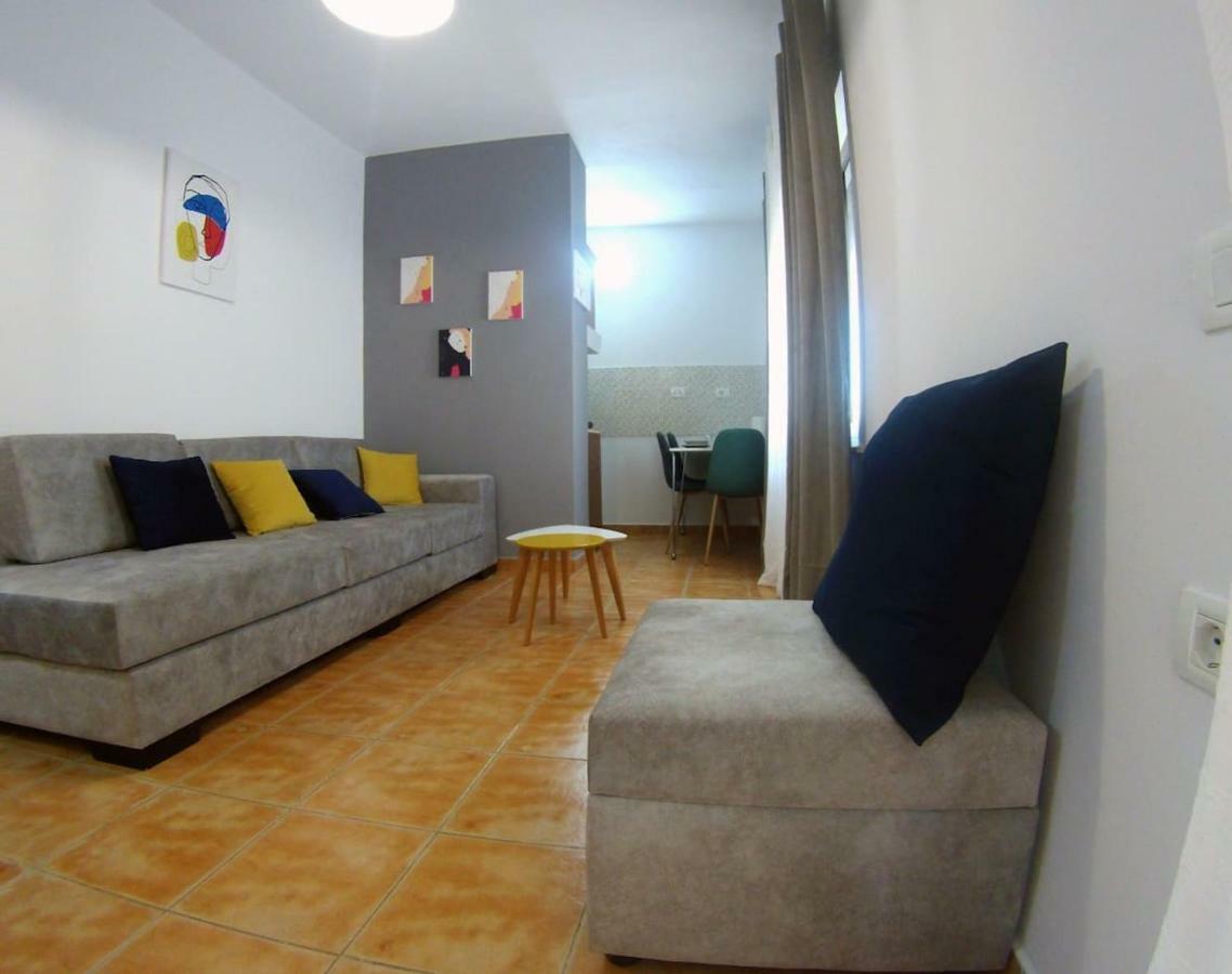 "Tata'S Home"! Tirana Zewnętrze zdjęcie